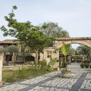 Bed & Breakfast Casale Siciliano Di Miryam Tiralongo, Avola